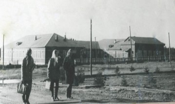  ,   1963.